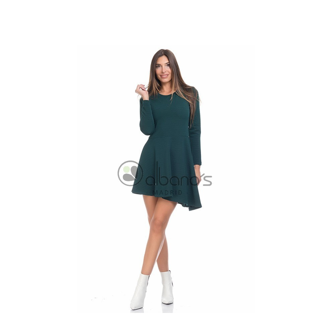 Vihreä pitkähihainen epäsymmetrinen mekko